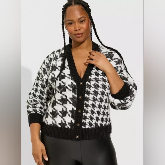 Torrid Cardigan V-neck Button Front Sweater Houndstooth 2x View And WT - Picture 1 of 11